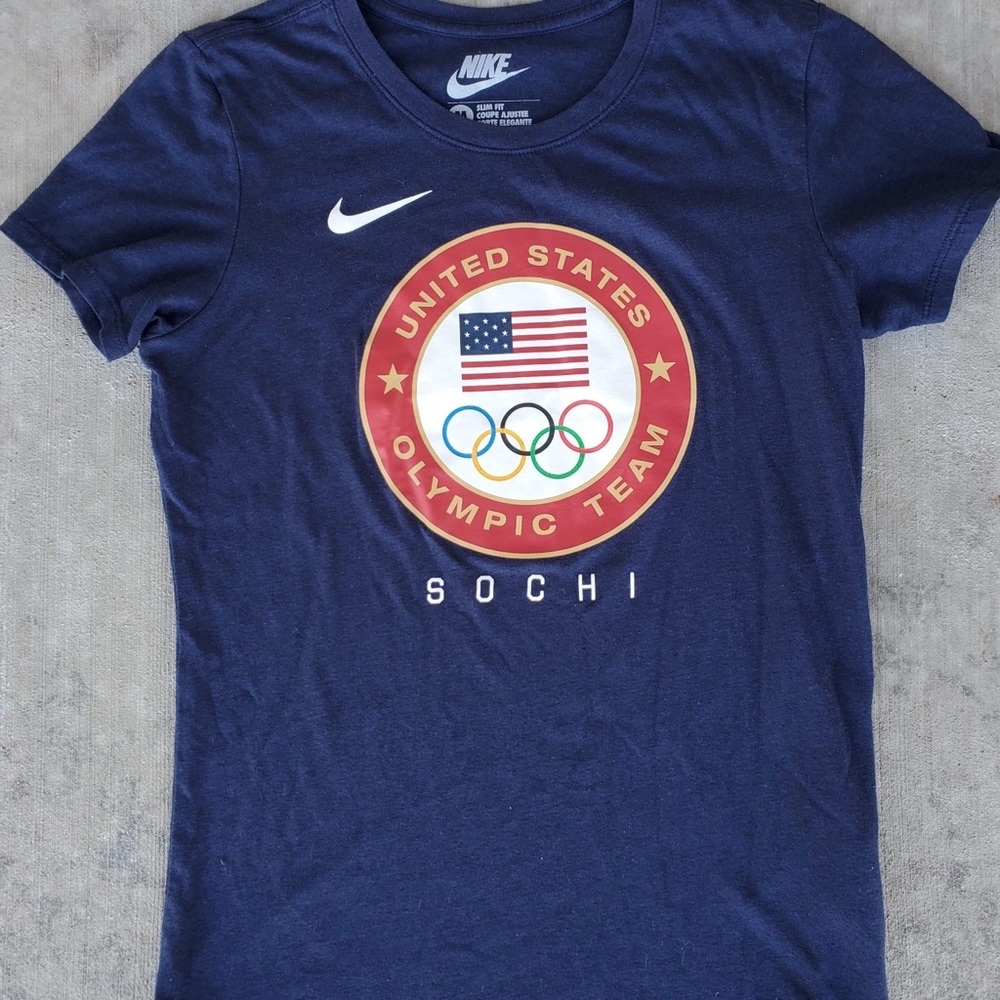 Nike US Olympic Team Sochi Women’s Medium Slim Fit